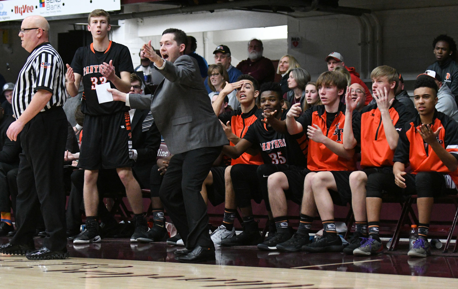 Prep Boys' Basketball: United Township at Moline